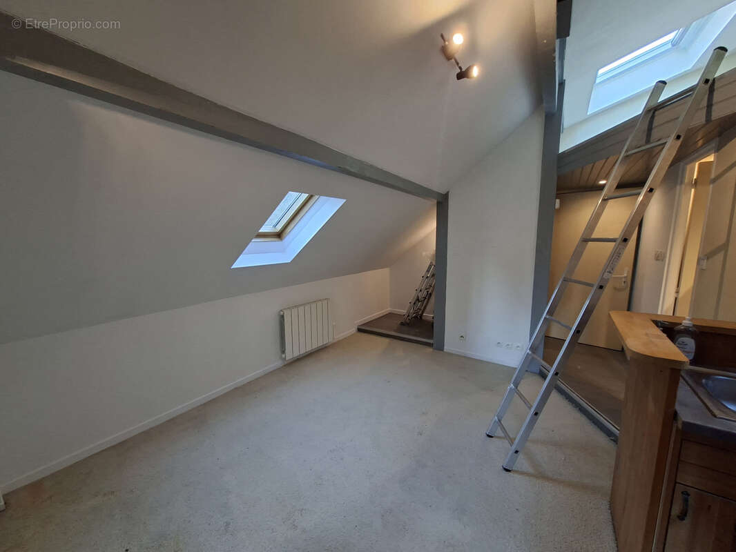Appartement à PRESLES