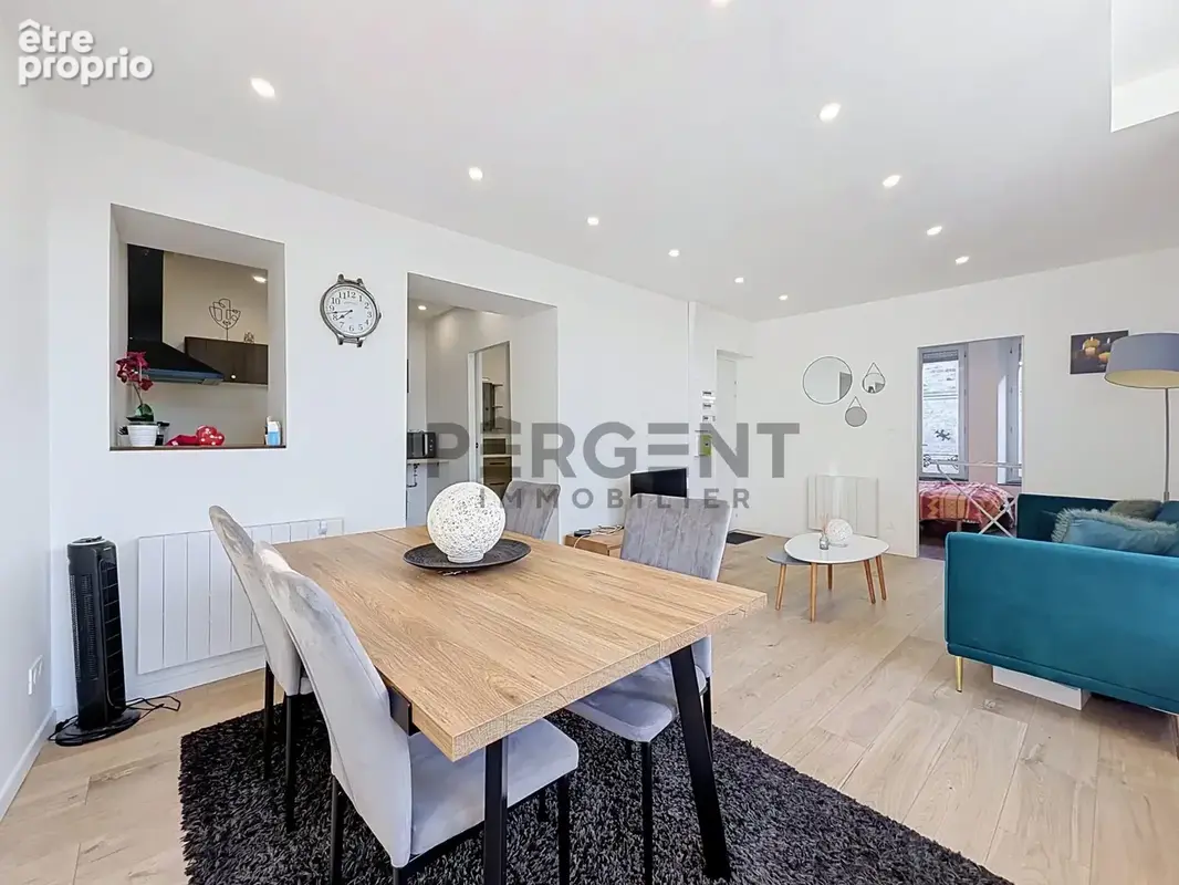 Appartement à CHARLEVILLE-MEZIERES