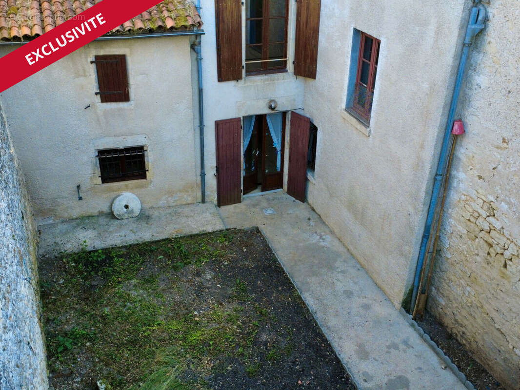 Maison à CIVRAY