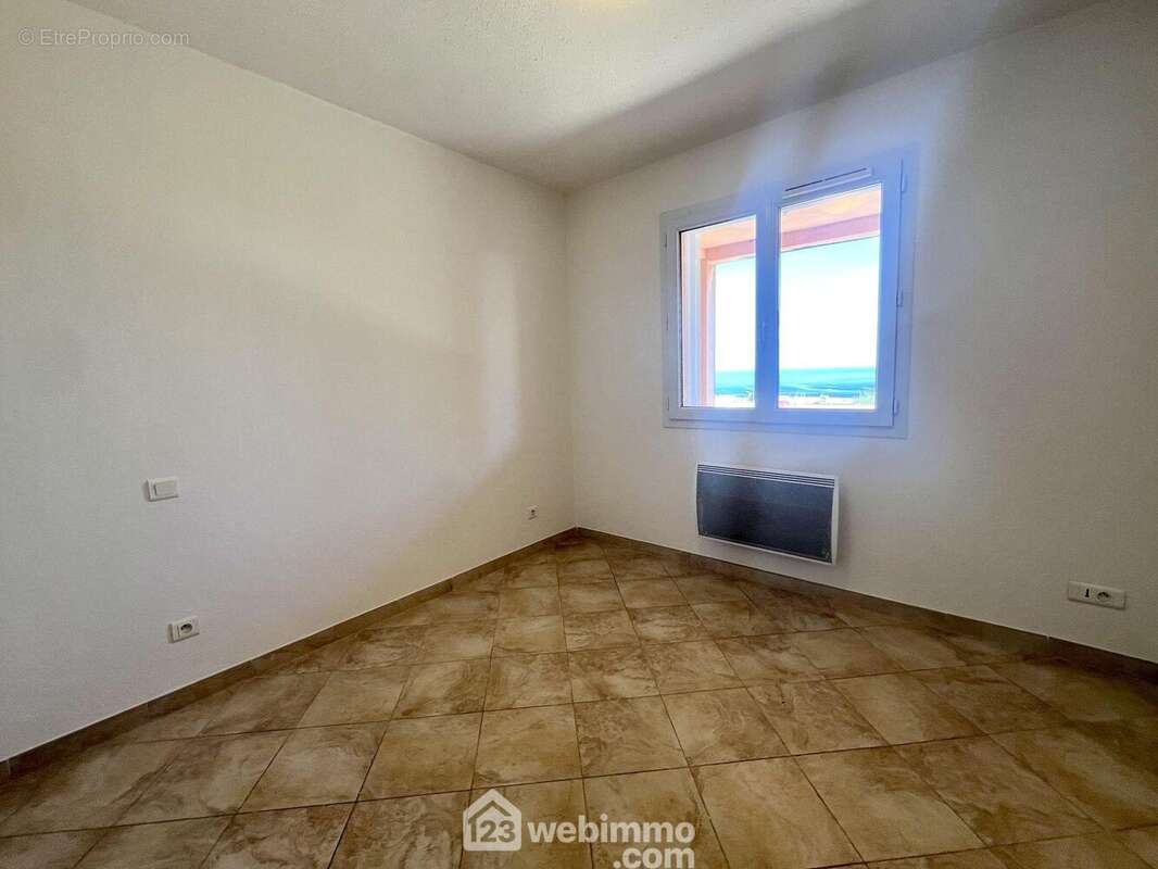 Appartement à SAN-MARTINO-DI-LOTA