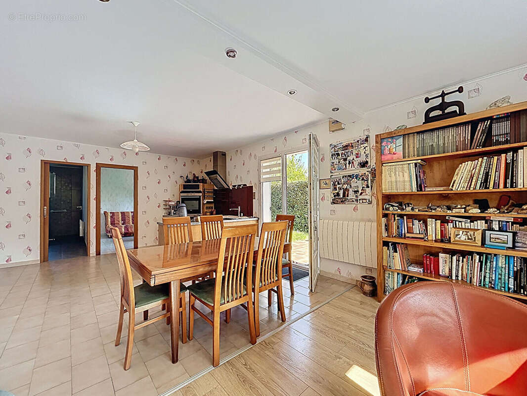 Maison Rochefort 7 pièces 162 m2 - photo 6