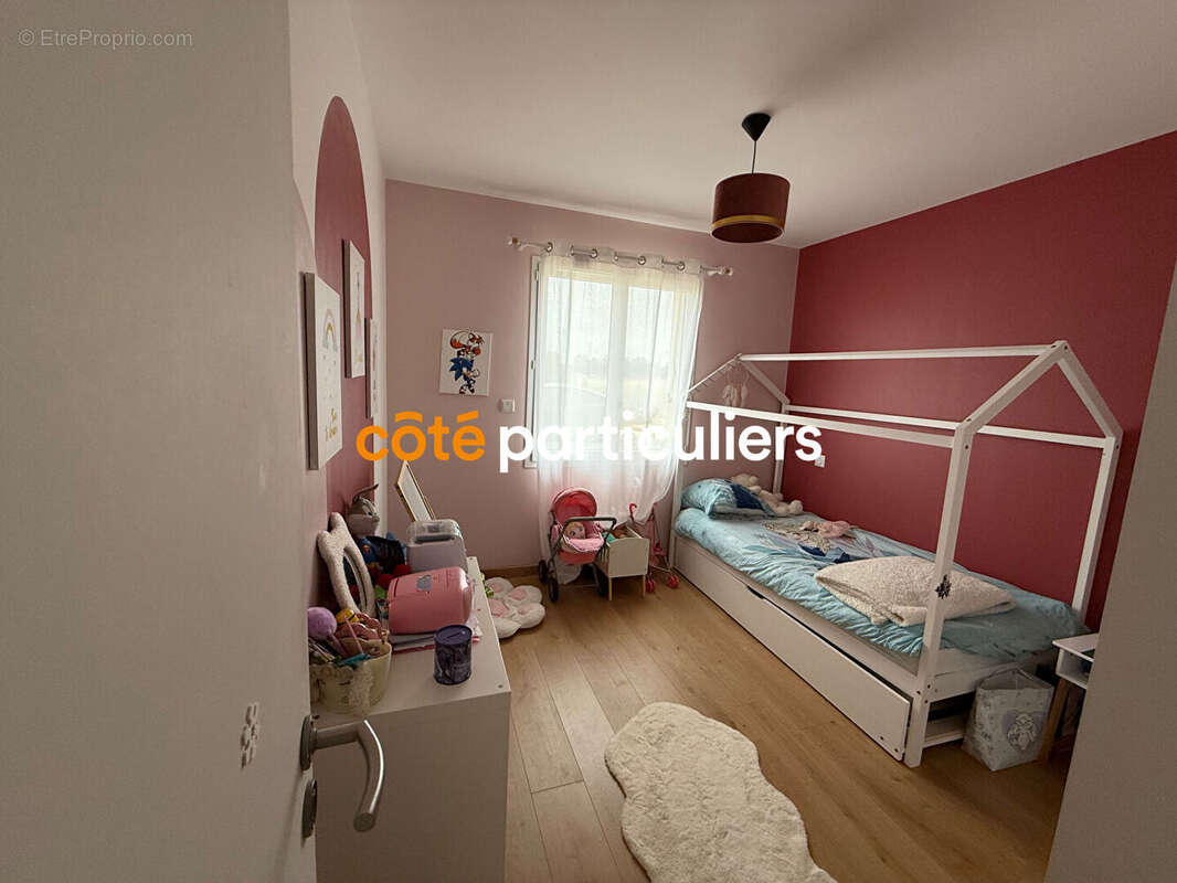 Maison à LES BILLAUX