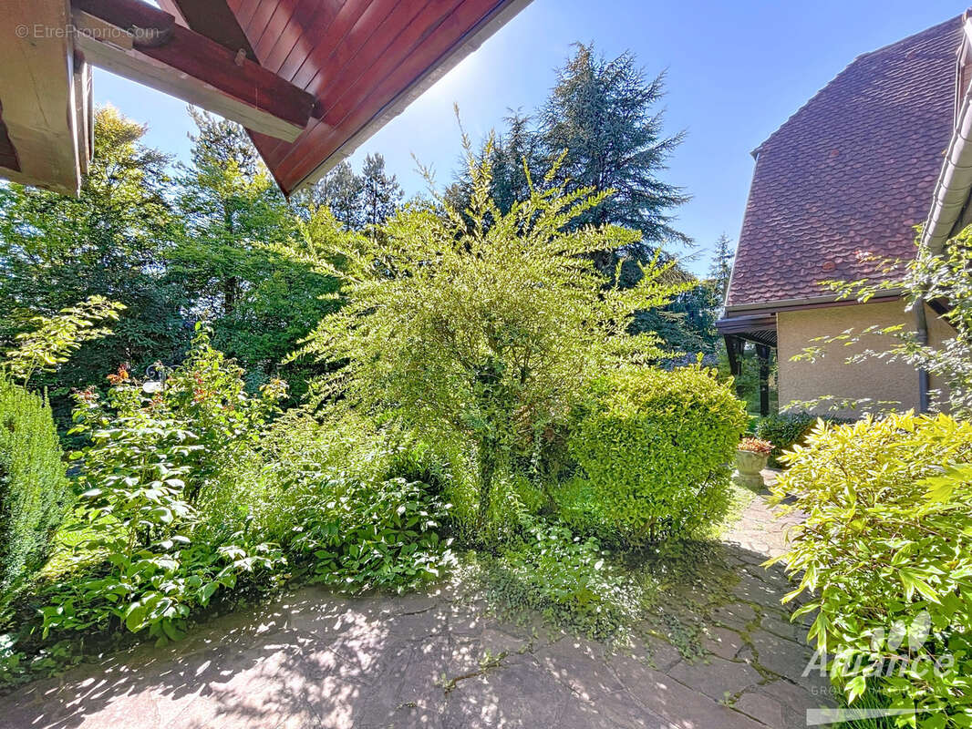 Maison à EXINCOURT