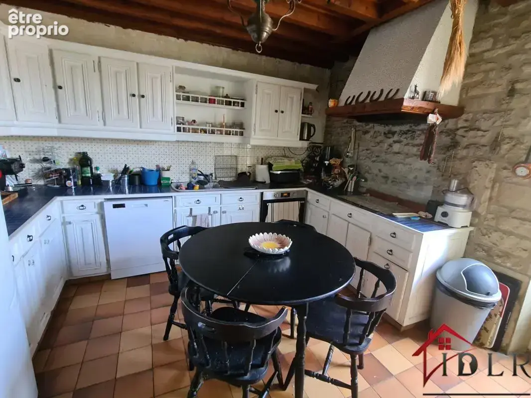 maison de 210m2 - photo 4