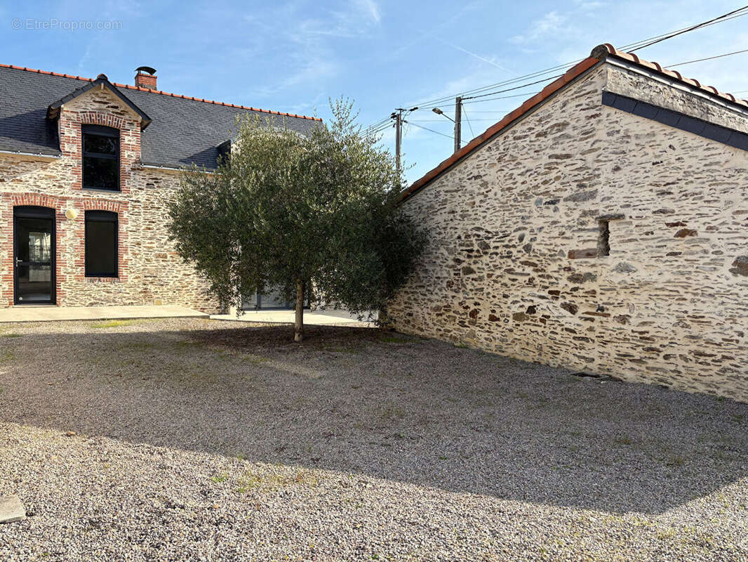 Maison à SUCE-SUR-ERDRE