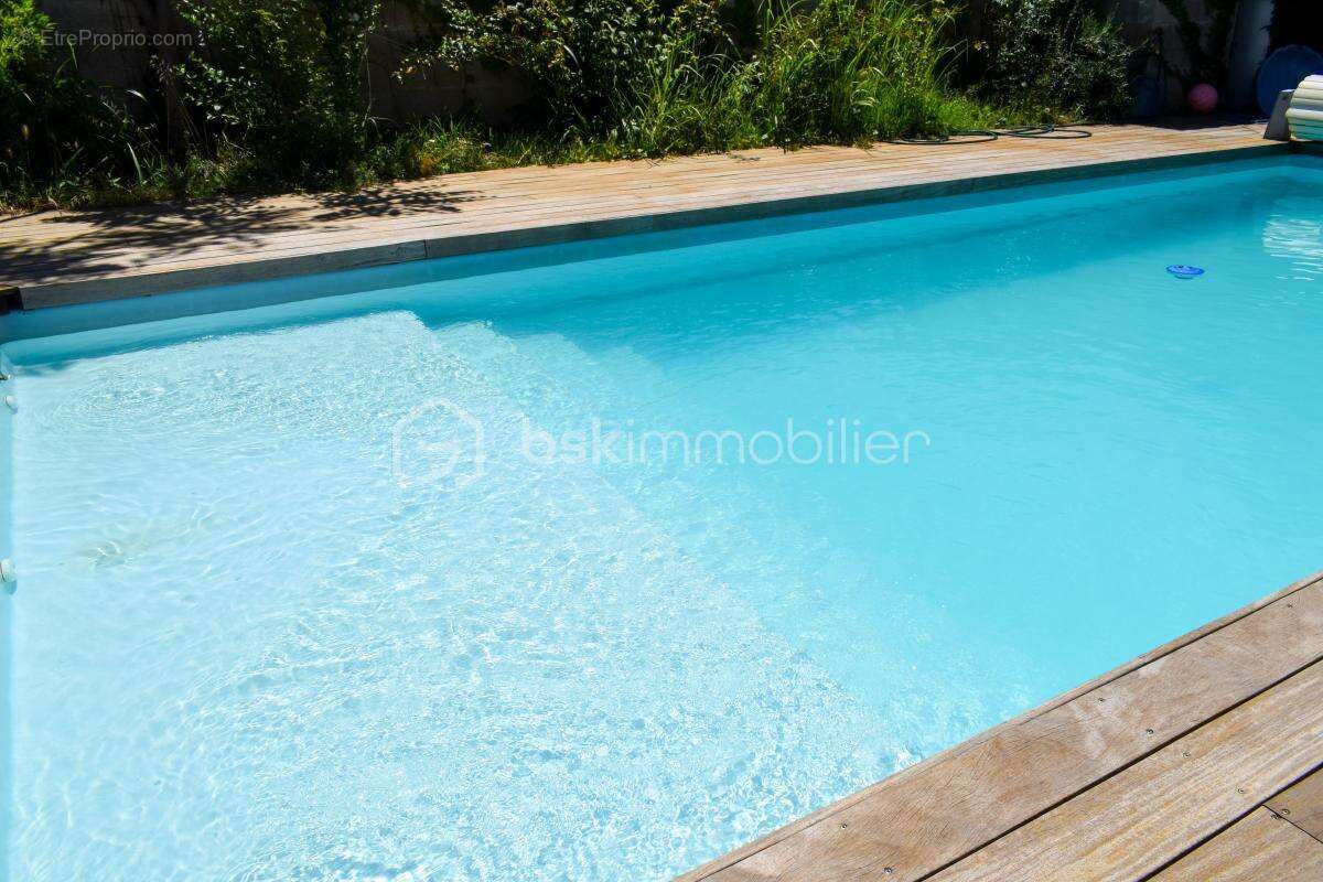 A Saint-andré-de-Sangonis, maison de 103 m² sur 626 m² de terrain avec piscine - photo 16