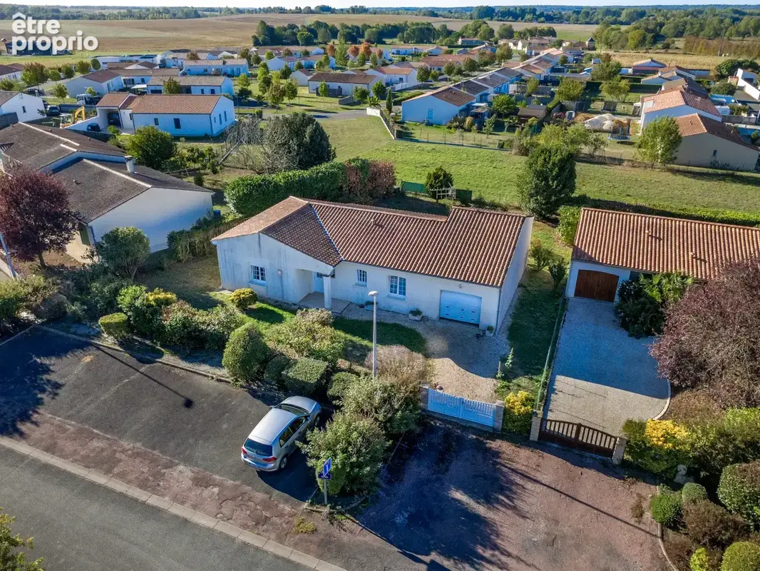 Saint-savinien   maison de plain-pied de 97 m2   grand garage   terrain de 719 m2 - photo 13