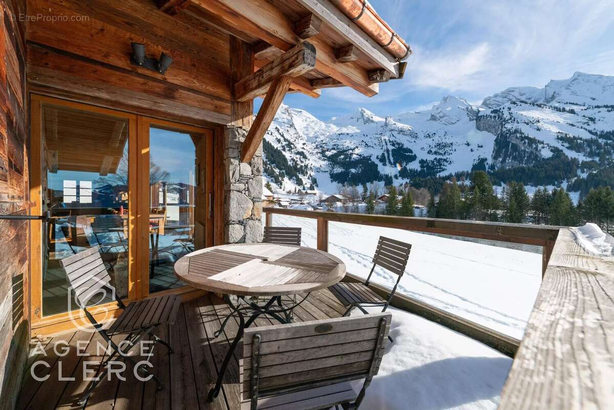 Maison à LA CLUSAZ