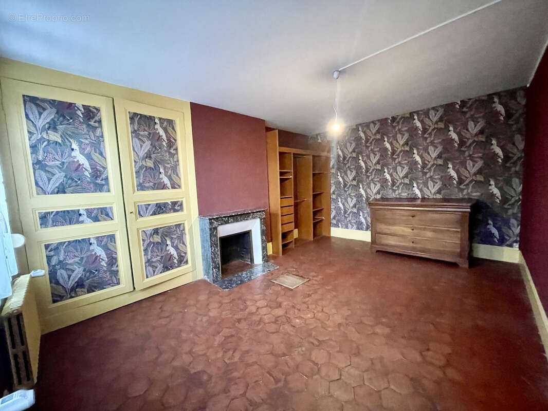 Maison à NEUILLY-EN-THELLE