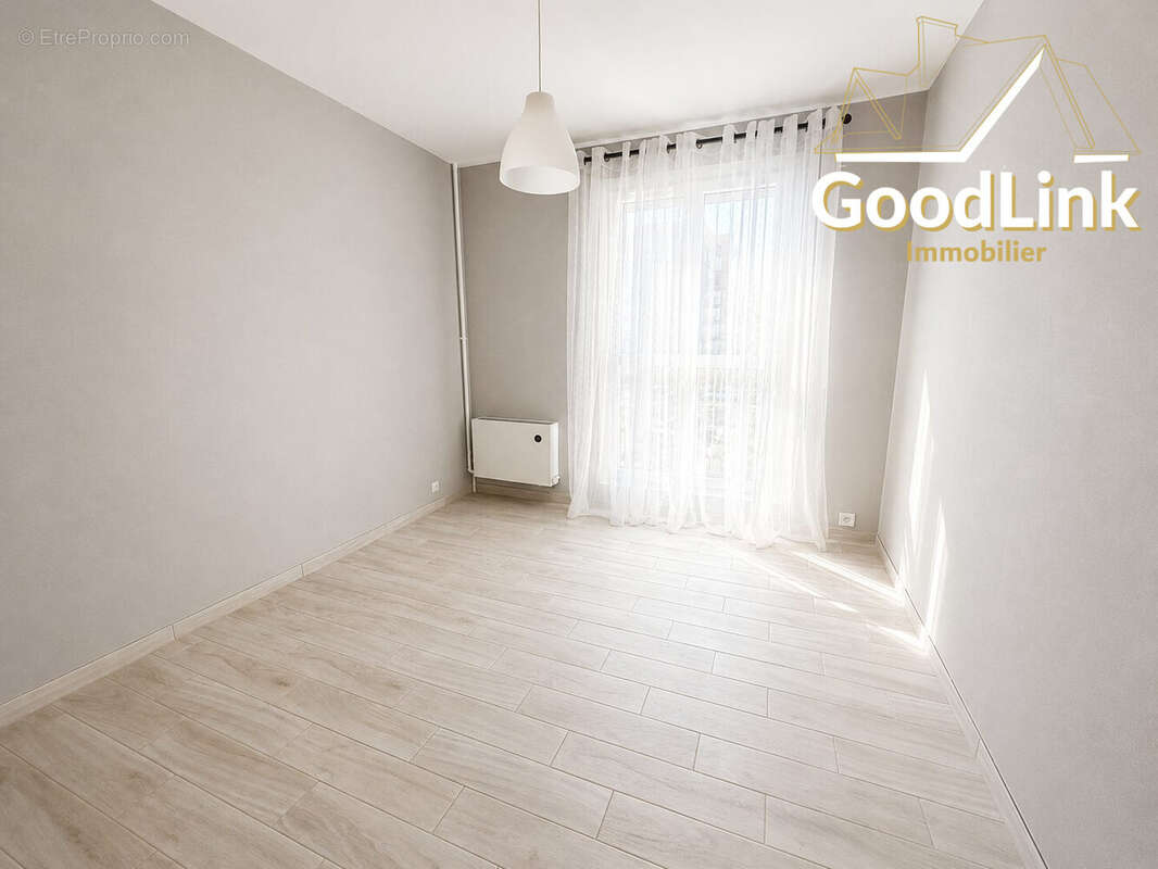 Appartement 60 m² à Dammarie-Les-Lys  - photo 6