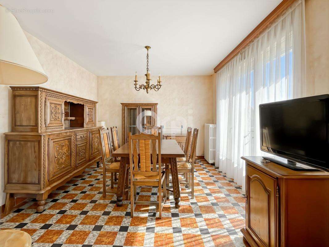 Maison à CONCHES-EN-OUCHE