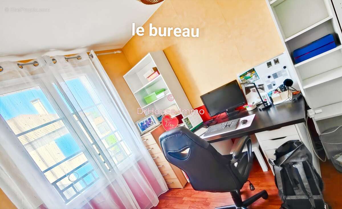 Maison à BUSSY-SAINT-GEORGES