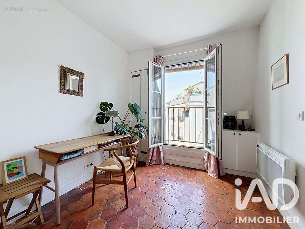 Photo 6 - Appartement à PARIS-10E
