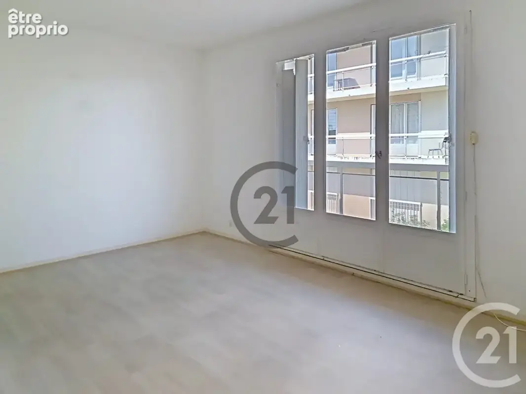 Appartement 2 pièces 52 m² à vendre à Migennes (89400) - photo 3