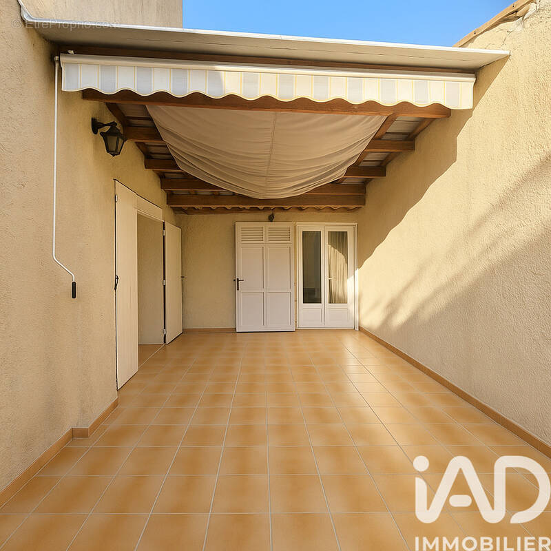 Photo 1 - Maison à EYRAGUES