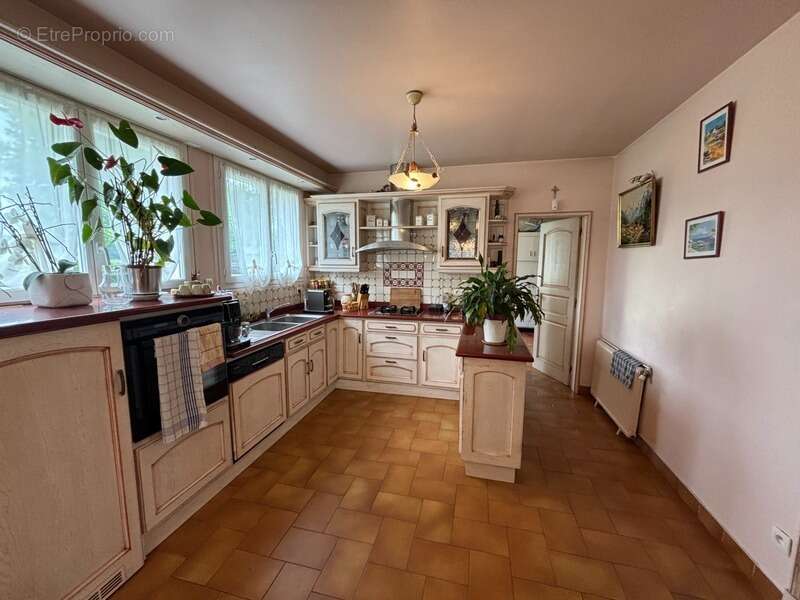Maison à CASTETNAU-CAMBLONG