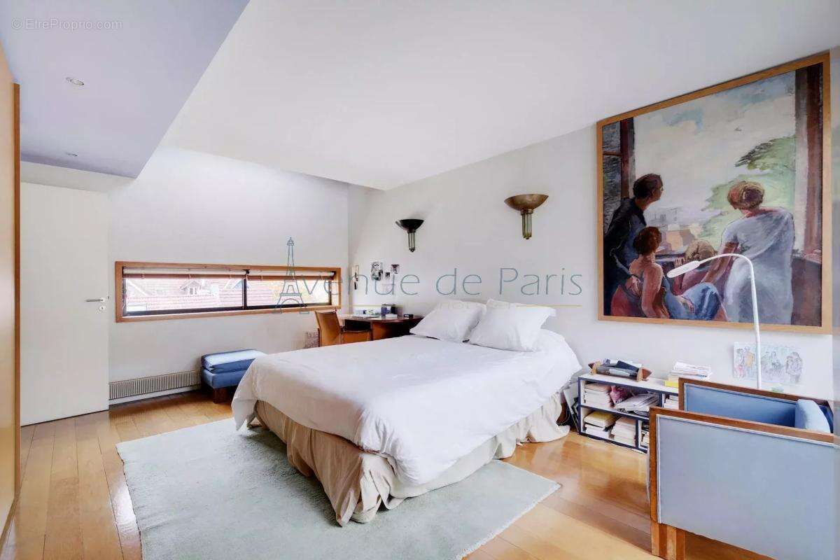 Maison à PARIS-15E