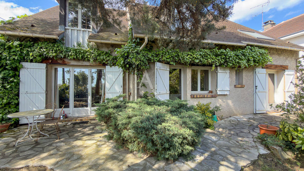 Maison à BRUNOY