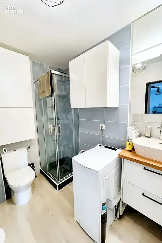 A VENDRE - Saint-Denis centre - Appartement T2 rénové en excellent état - photo 4