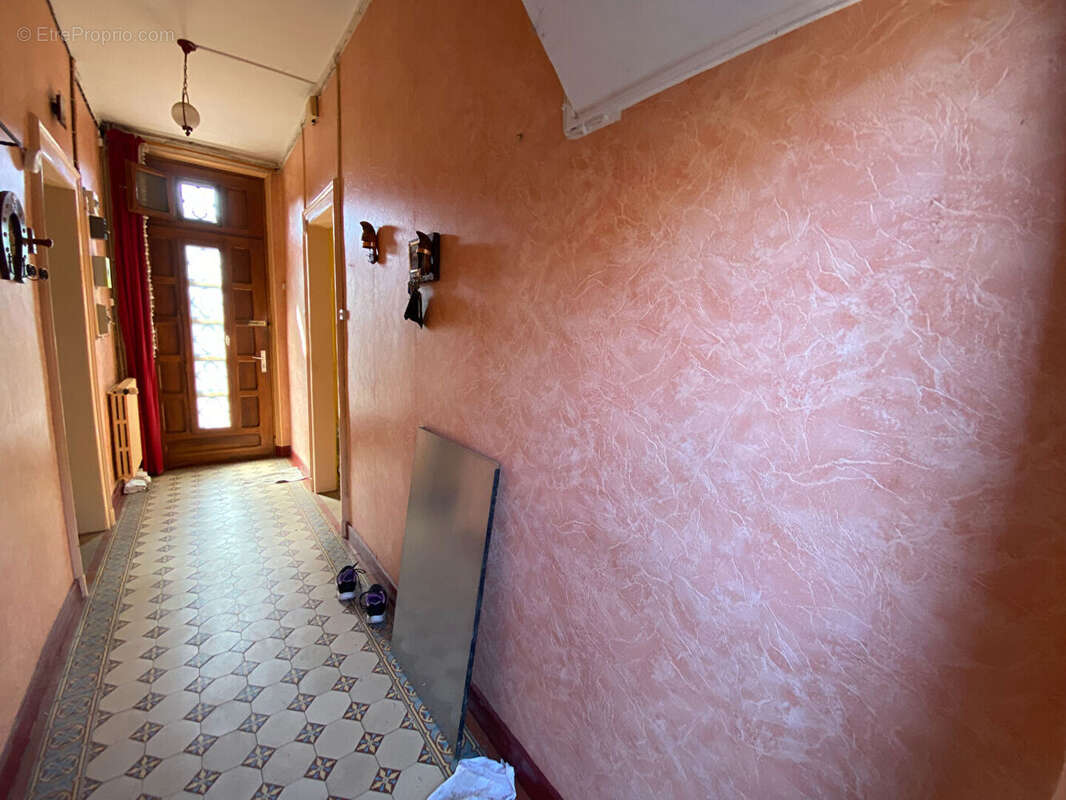 Maison à DAMVILLE