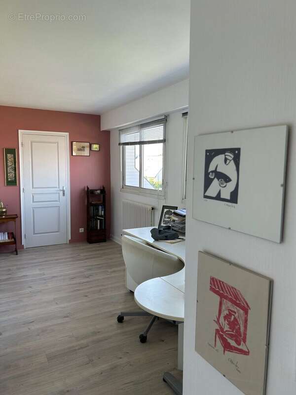 Maison à POULLAN-SUR-MER