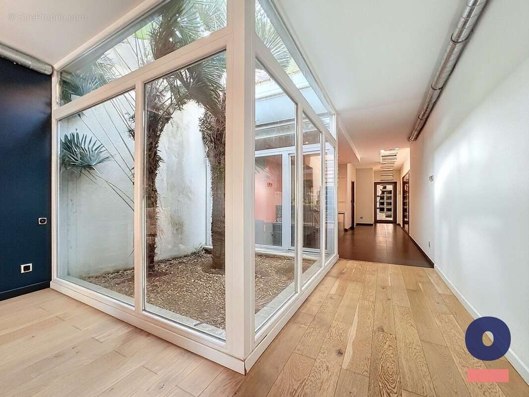 Maison 135 m² à Saint-Andre-Lez-Lille  - photo 2