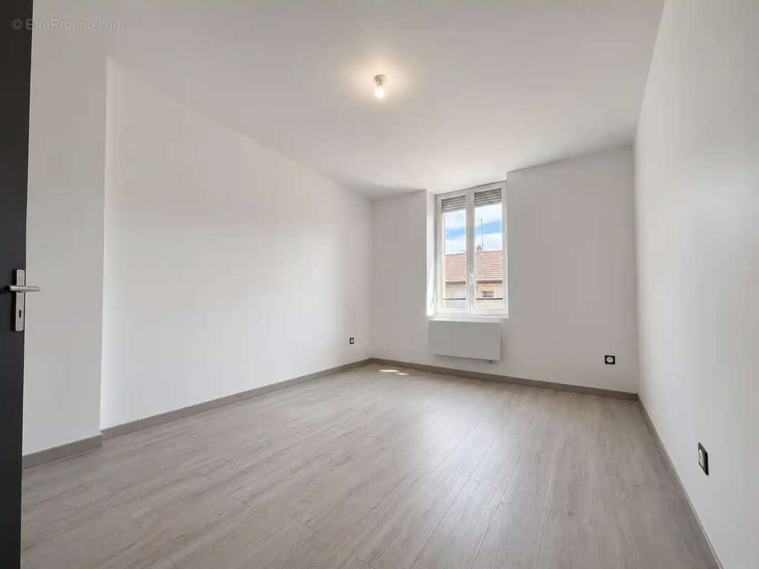 Appartement 3 pièces rénové avec jardin privatif à Maizières-lès-Metz - photo 6