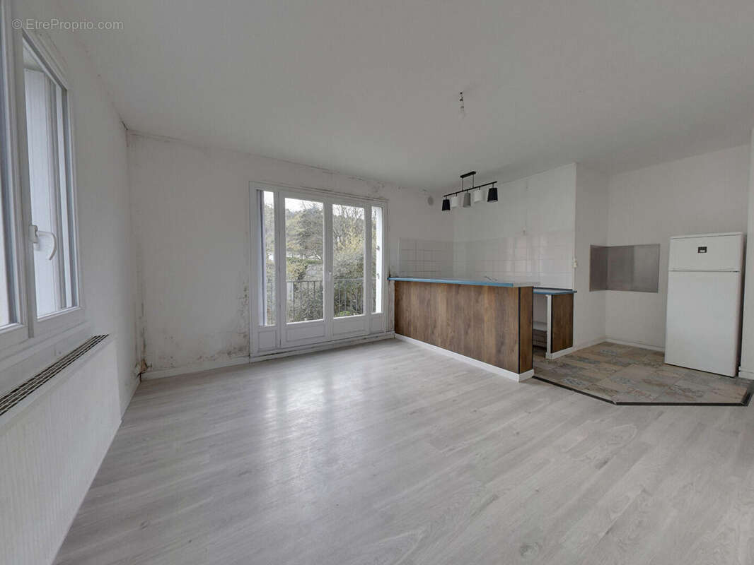 Appartement à SAINT-REMY-LES-CHEVREUSE