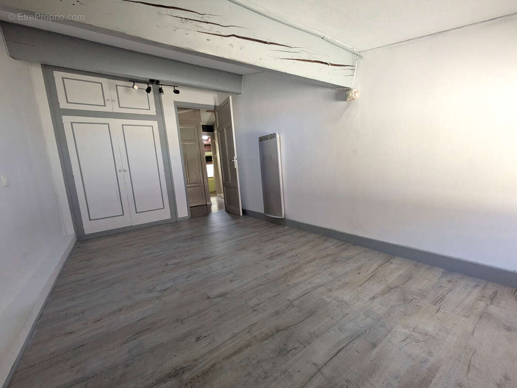 Rodes - maison de village avec garage et terrasse - photo 6