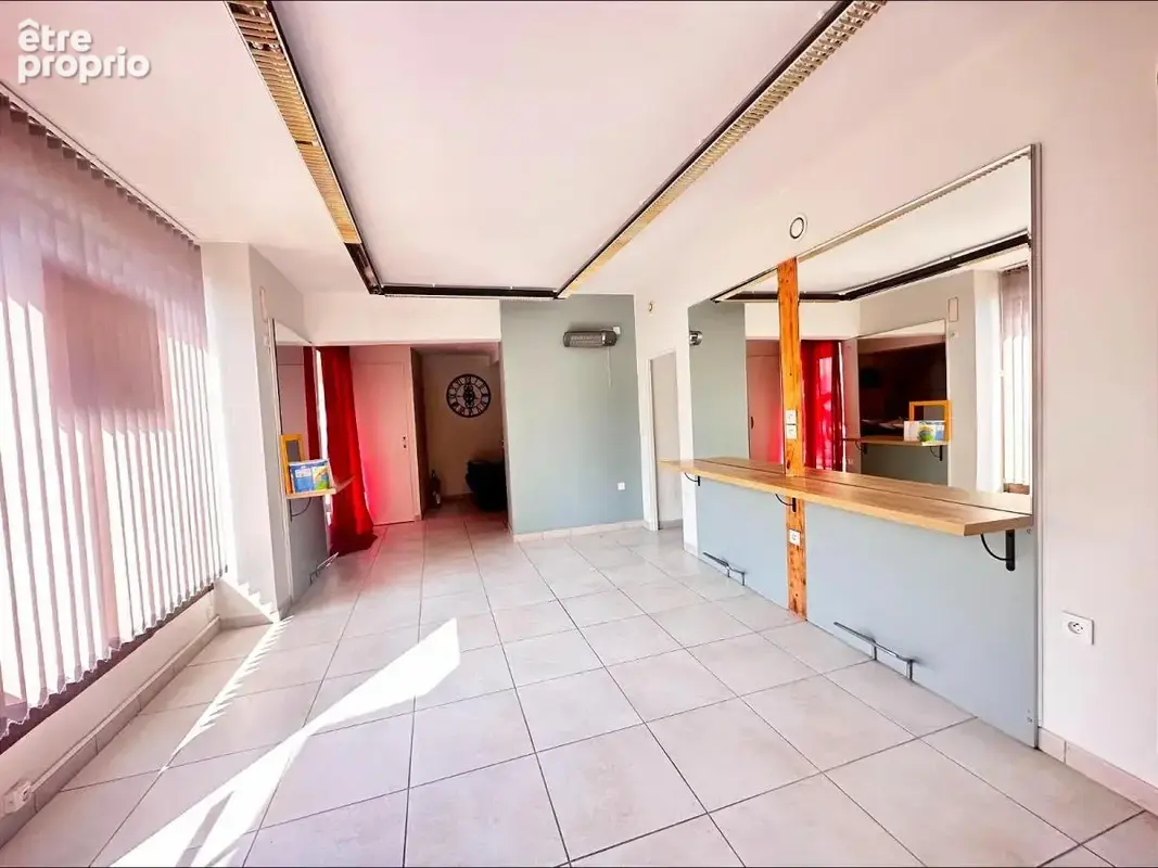 Commerce 80 m² à Azay-Le-Rideau  - photo 2
