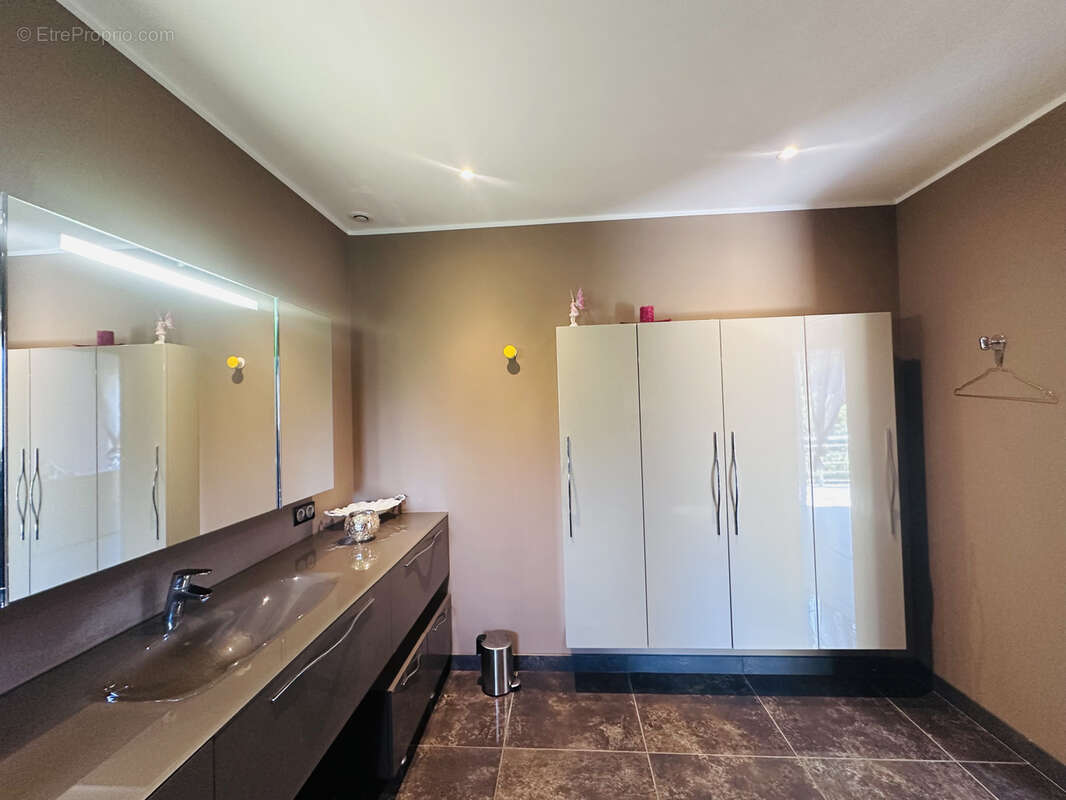 Maison à SARI-SOLENZARA