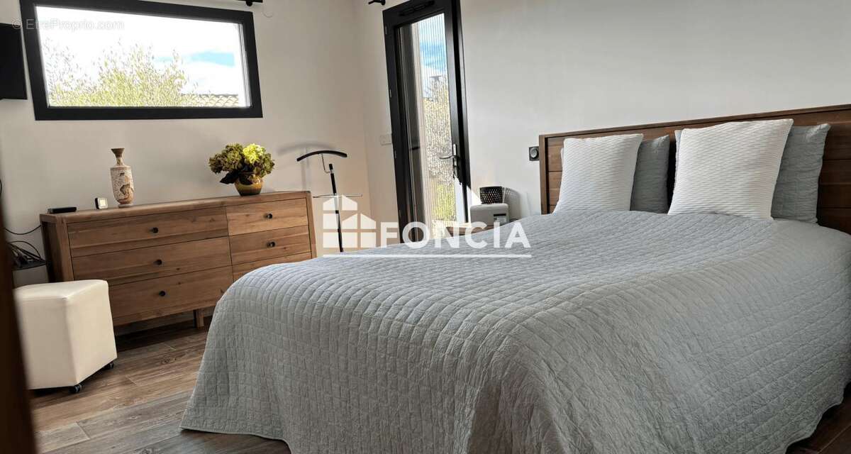 Maison à SAINT-MICHEL-D&#039;EUZET