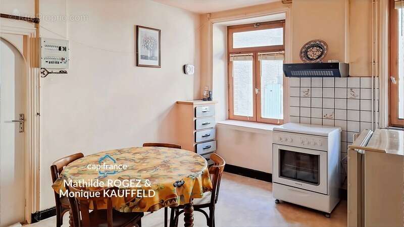 Maison à AUGEROLLES