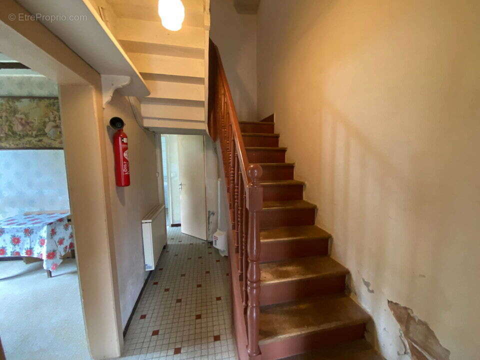 Maison à SAINT-JUSTIN