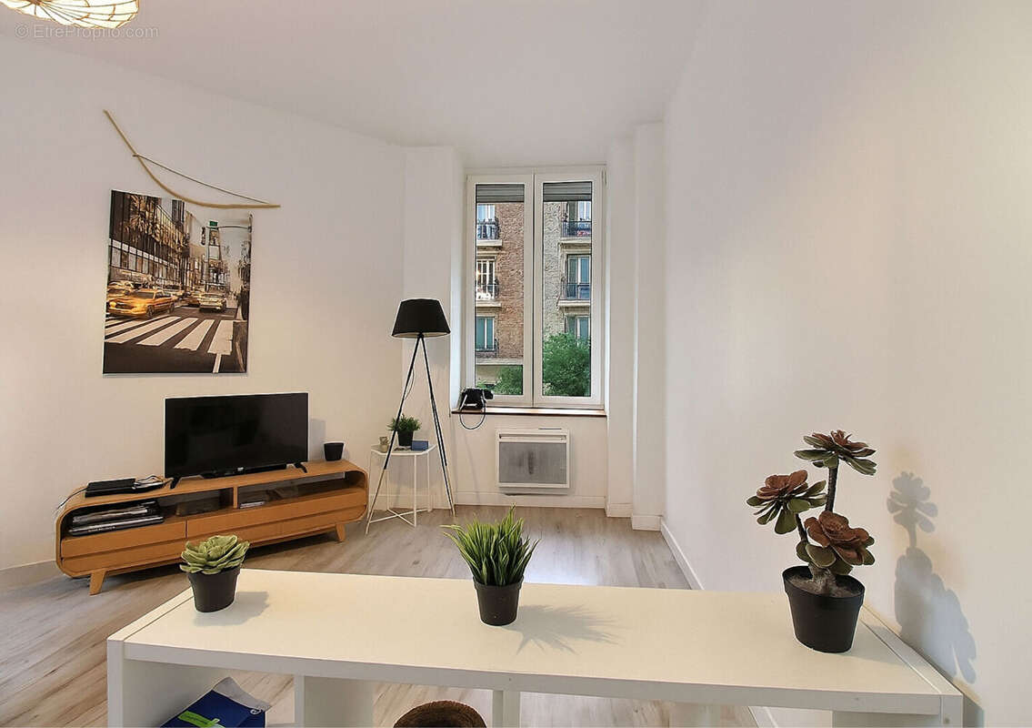 Appartement à COLOMBES