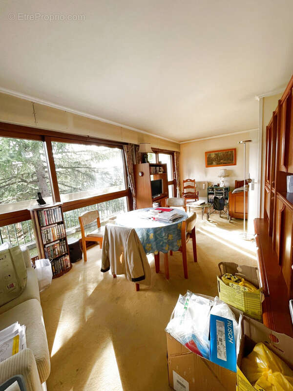 Appartement à SAINT-GRATIEN