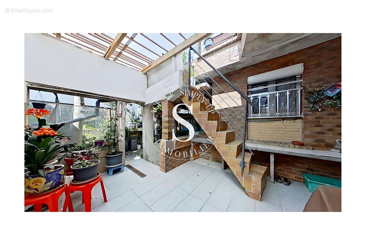 Maison 120 m2  + sous sol total rue Robespierre Bagnolet - photo 6