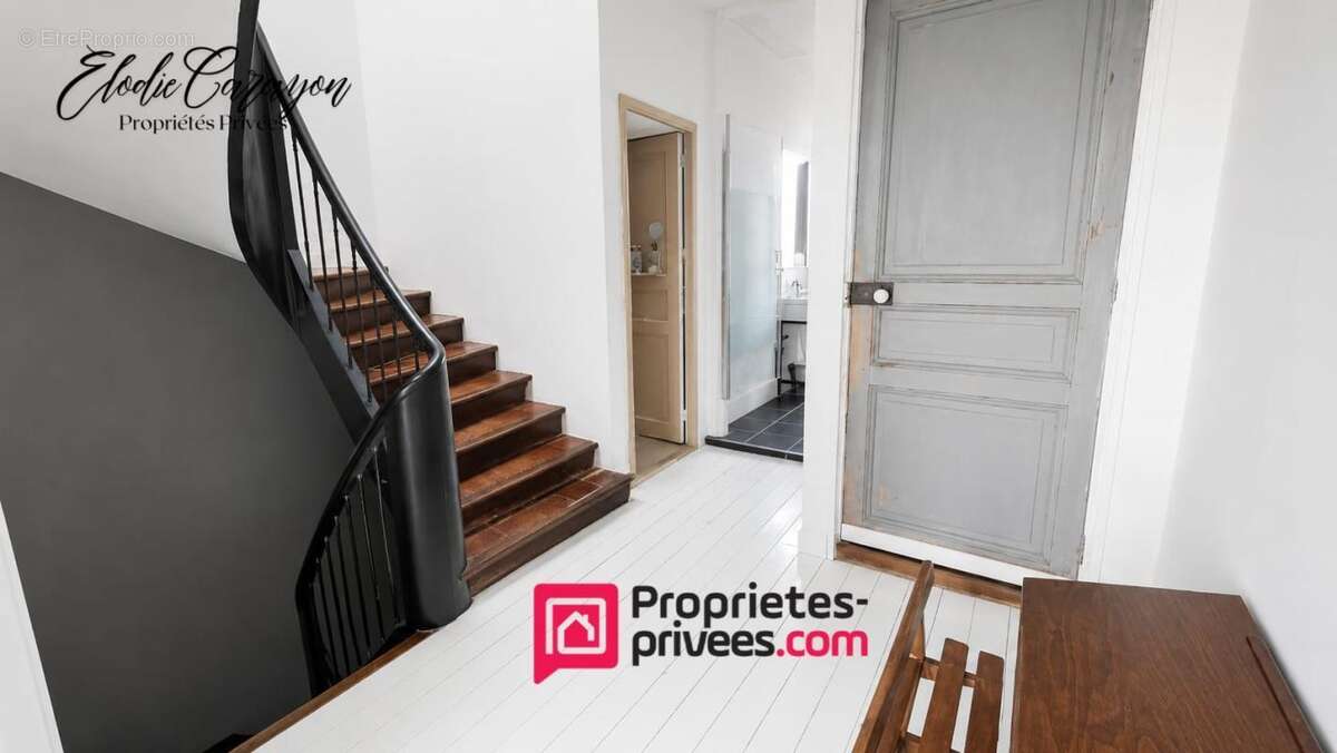 Carcassonne quai bellevue - au pied de la cité médiévale -193m² avec jardin au pied de la cité médiévale - photo 9