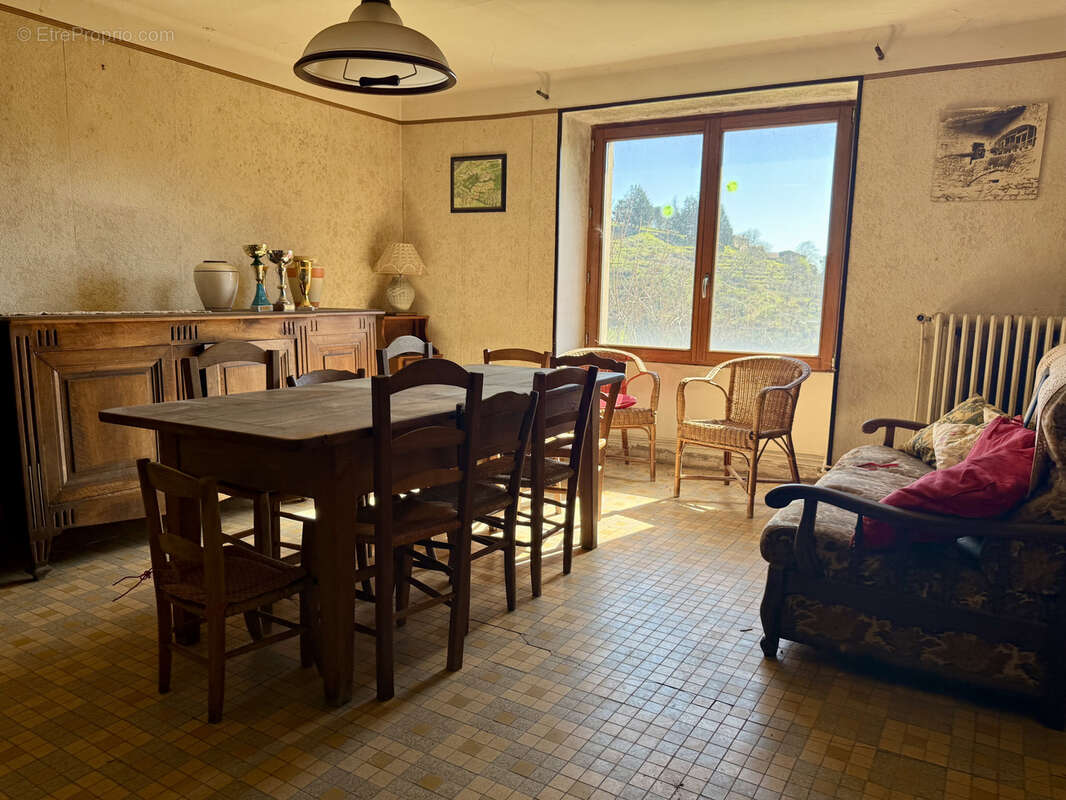 Maison à LENTILLERES