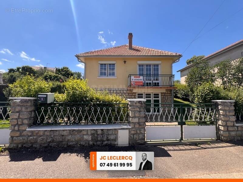 Maison à BETTANCOURT-LA-FERREE