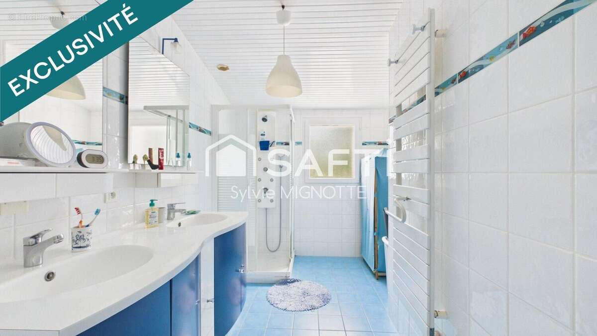 Maison 148 m² à Saint-Gervais  - photo 8