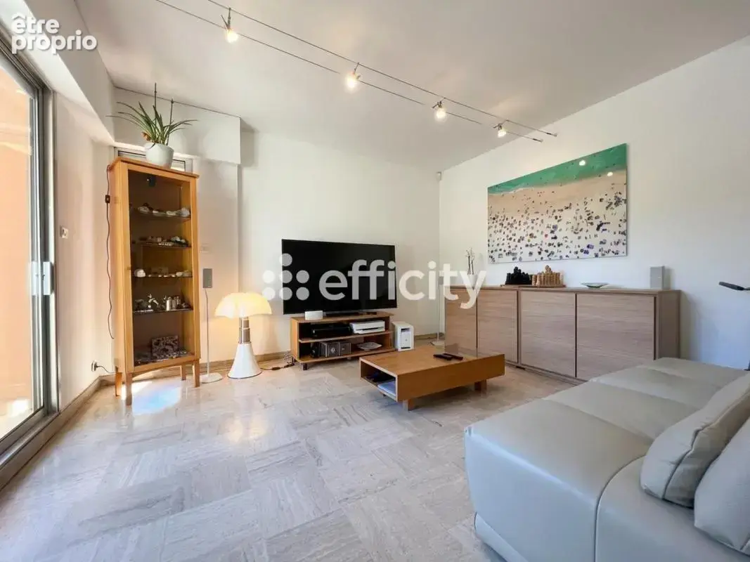 Appartement à MARSEILLE-9E