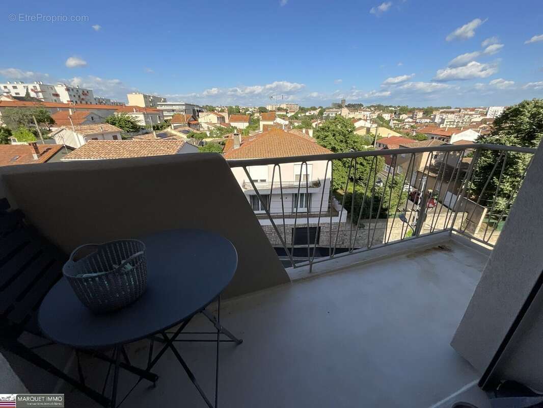 Appartement à BEZIERS