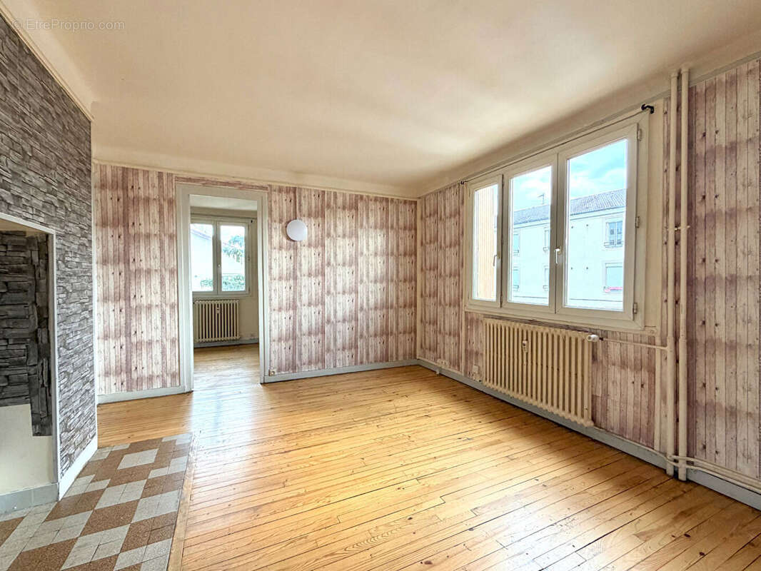 Appartement T4  55m²  Quartier du Soleil  Saint-Étienne - photo 2