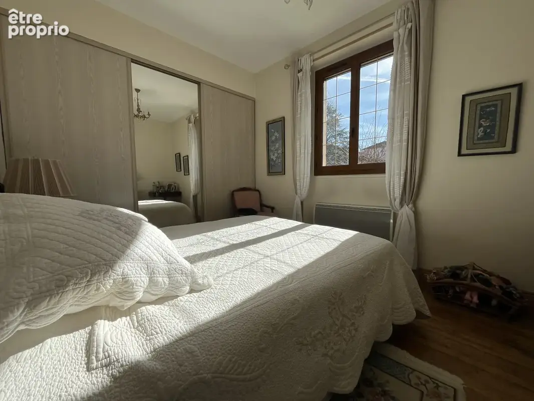 Centre Vergt   Maison de caractère avec piscine - photo 14