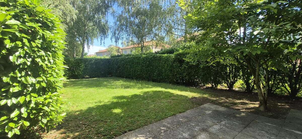 Maison 89 m² à Bourg-En-Bresse  - photo 11