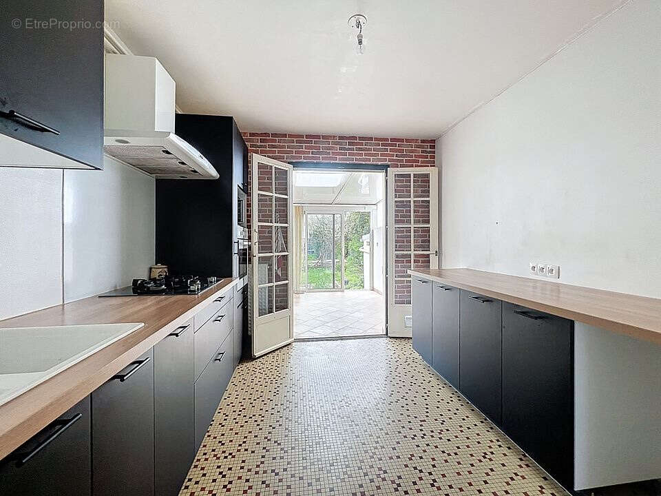 Maison à SAINT-AY