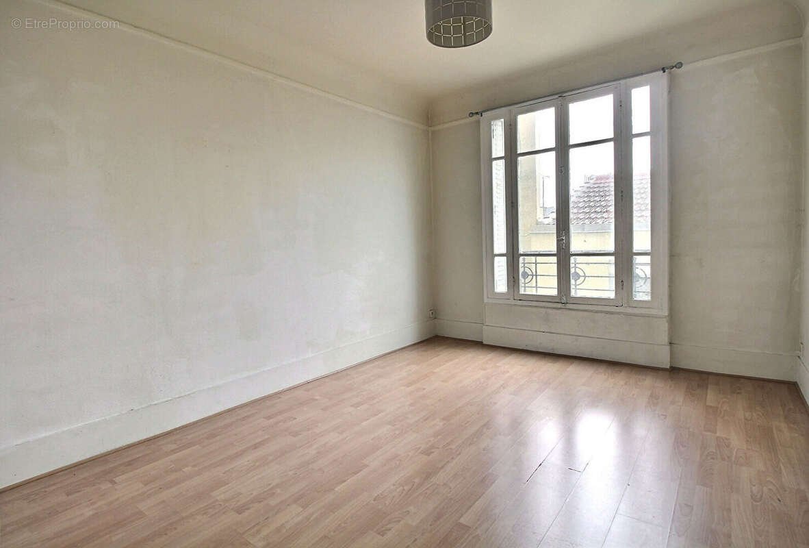 Appartement à BOIS-COLOMBES