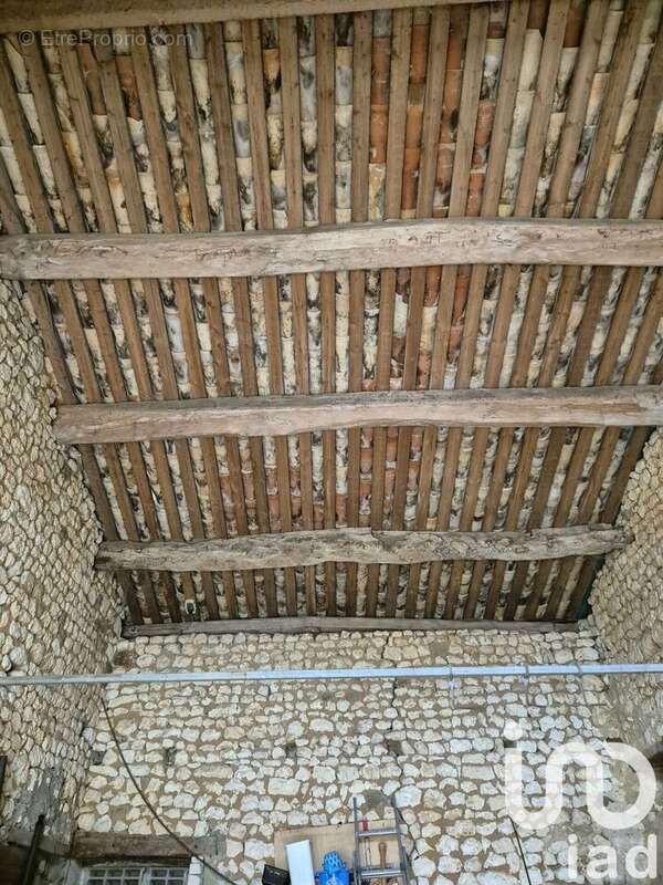 Photo 4 - Parking à MIRAMBEAU