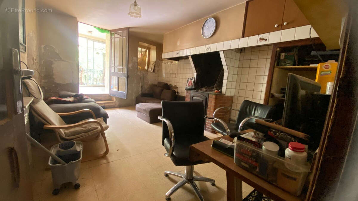 Maison à BIZE-MINERVOIS